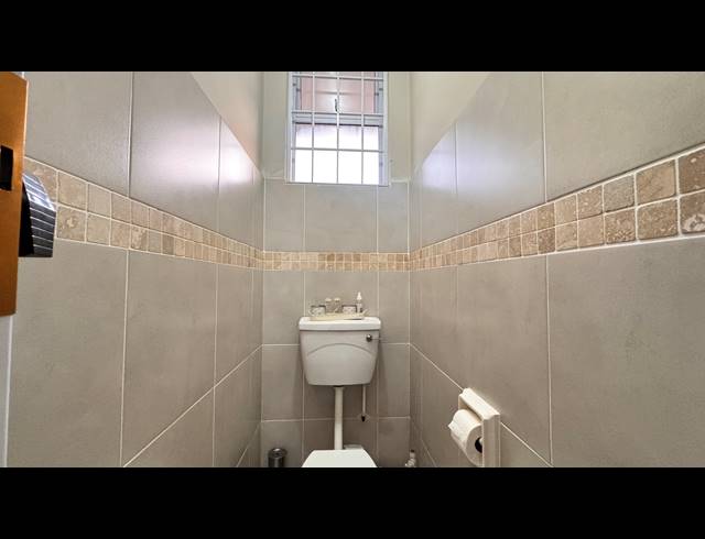 1.5 BEDROOM APARTMENT FOR SALE IN MORNINGSIDE